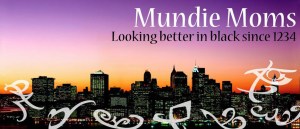 mundie moms